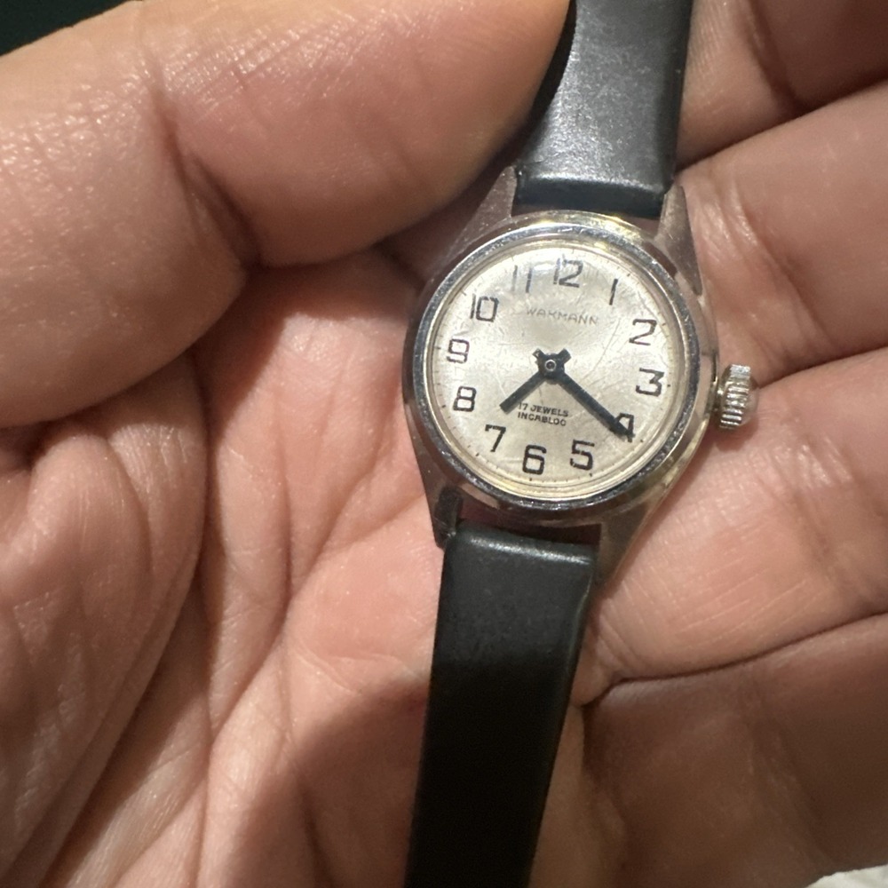 Working Vintage Wakmann Ladies 17 Jewels Manual Wind Watch 24mm Fit 6.5" Rare